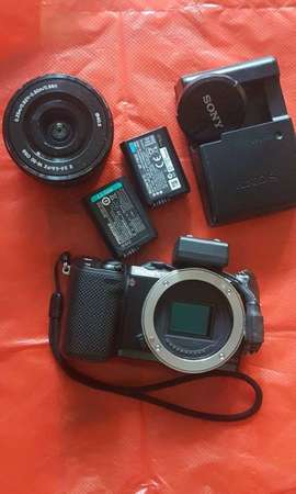 Sony 索尼 NEX 5T 微形單反16MP連黑色kit 16~50mm 鏡