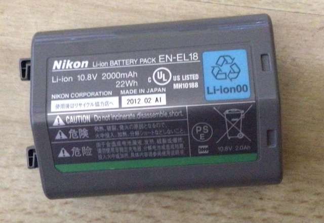 Nikon EN-EL18 原廠D4 D4s電