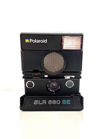 徵求polaroid 680