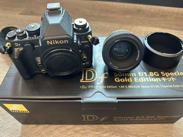 Nikon DF Gold Edition