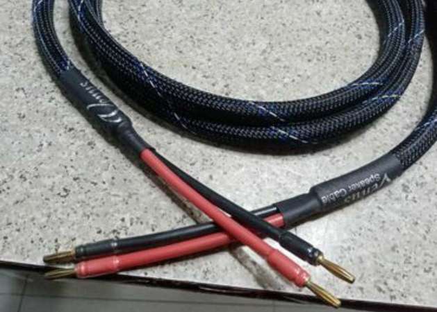 Venus speaker cable 2.4米