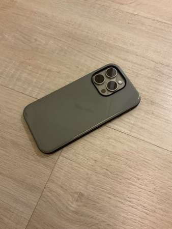 iPhone 15 pro 256gb 原色鈦金屬 極新淨