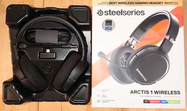 Steel series arctics 1 wireless (pc, switch, android, ps4)