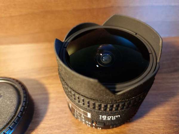 Nikon AF 16mm f2.8D fisheye