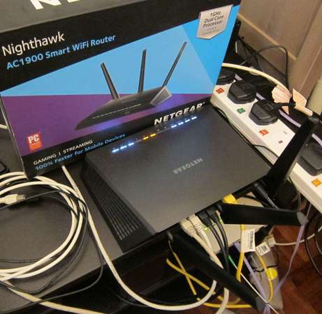 Netgear Nighthawk AC1900 Smart WiFi Router R7000 無線路由器