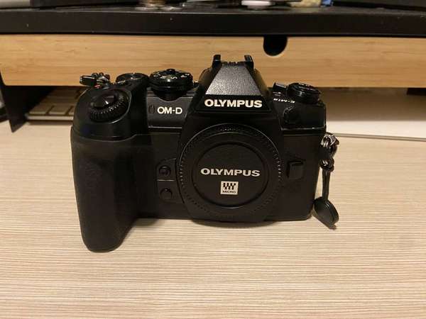 Olympus OM-D E-M1 Mark II
