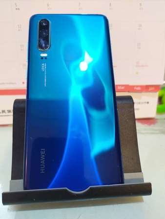 Huawei 華為 P30  8+256G 新 New  6.1吋 OLED 屏，Lexica Camera, 32-bit/384kHz audio,