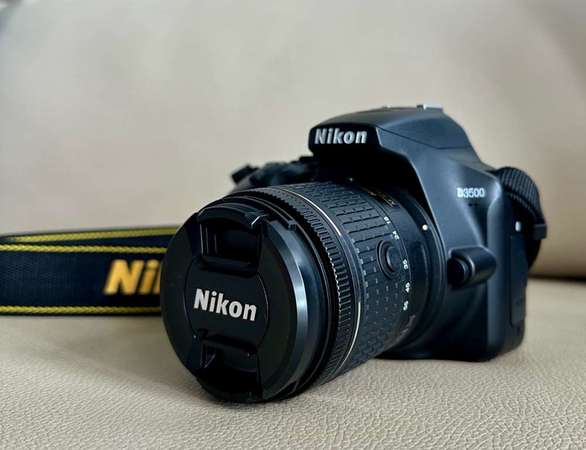 nikon D3500 with 18-55mm lens