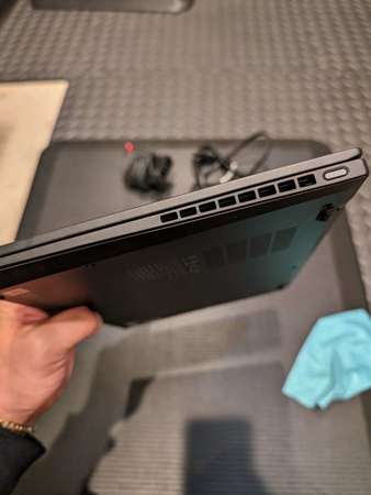 ThinkPad X1 Nano Gen 2 (not x1 carbon, macbook pro)