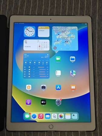 閒置 iPad Pro 12.9" (第一代) 白色, 256GB