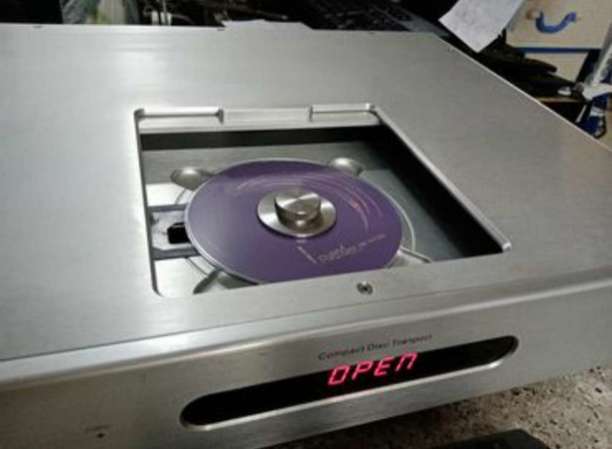 AUNE CD 壓碟轉盤  跟遙控