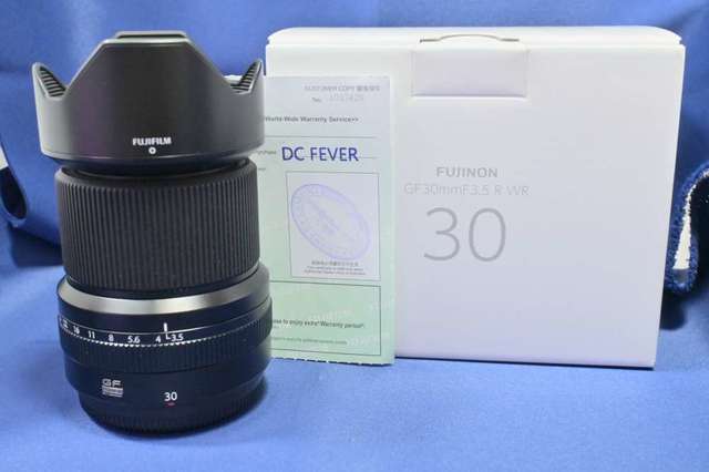 新淨 行貨 齊盒 Fujifilm GF 30mm F3.5 輕巧鏡頭 等效24mm 廣角鏡 GFX 100S 100II 50R 50S