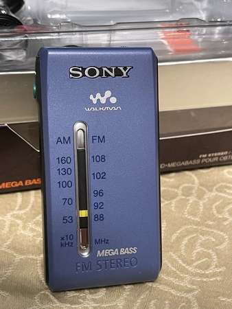 Sony SRF-S84 經典便攜AM/FM收音機 full set