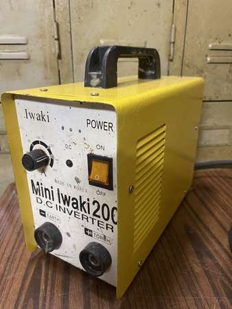 Mini lwaki200焊機，100 ％全正常，配件全部齊，Ac220v，8成新