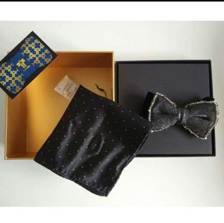 全新Brand New TUXEE Luxury 煲呔 Bow Tie by Eric Suen 孫耀威