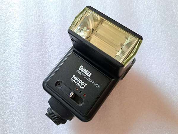 Suntax Phototechnics Flash 9800DT Thyristor 閃光燈