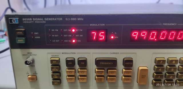 二手8656B  HP 0.1MHz to 990MHz 高頻信號發生器 (RF Signal Generator )