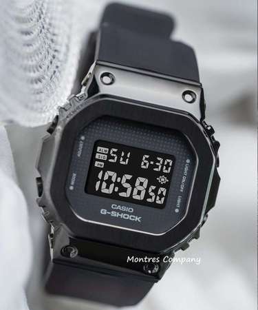 Montres Company 香港註冊公司 (28年老店) G-Shock卡西歐 CASIO黑色 透明錶帶 GM-S5600SB-1 正方跳字 兩款色有現貨