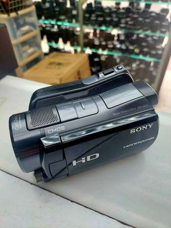 SONY HANDYCAM HDD HDR-SR12E HD DIGITAL CAMERA  CARL ZEISS VARIO-SONNAR T* F1.8 9