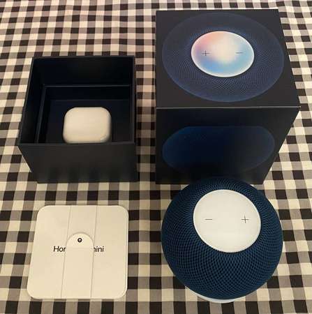 Apple HomePod Mini 藍色 WiFi喇叭 行貨 100%全新 只開盒檢查和試機 未曾使用 專門店買入$788 全套有盒齊所有配件 合完美主義者