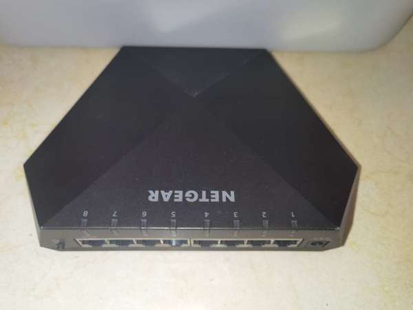 Netgear S8000 GS808E network switch