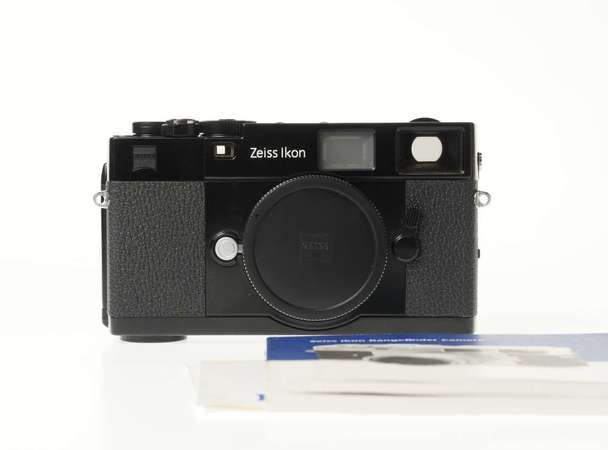 Zeiss Ikon ZM Black Rangefinder Leica M Mount 35mm Film Camera