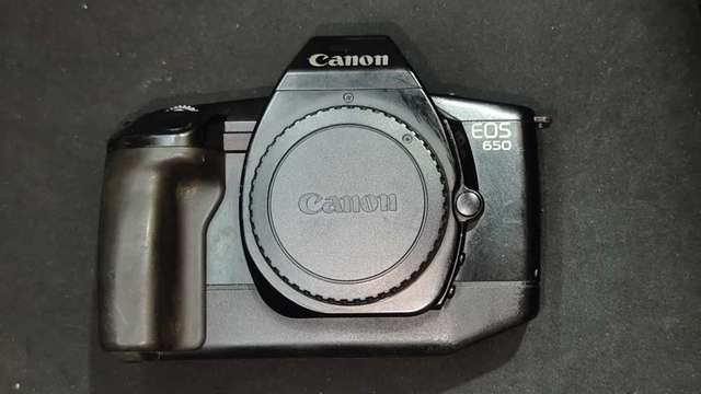 Canon EOS 650 菲林機