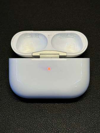 Apple Airpods Pro 原裝無線充電盒