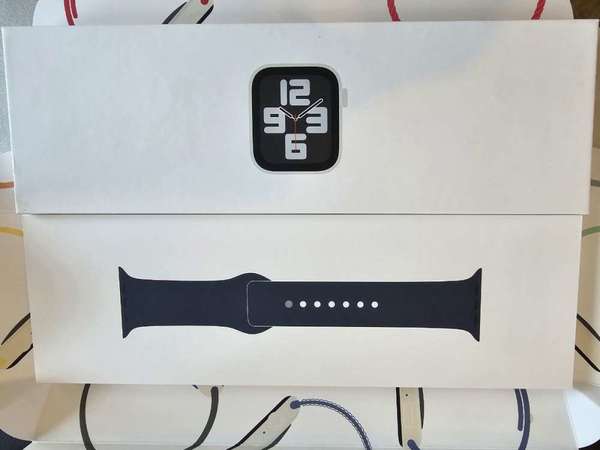 全新Apple Watch S9 Sliver 41mm GPS