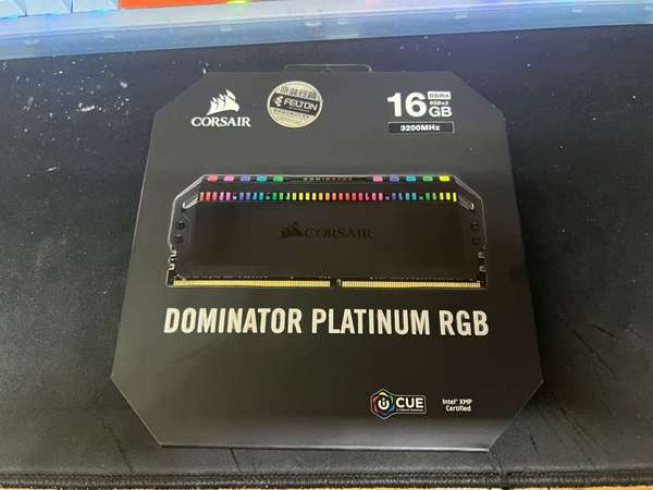 Corsair Dominator Platinum RGB (黑色) 16GB (2 x 8GB) DDR4-3200 (CMT16GX4M2E3200C16