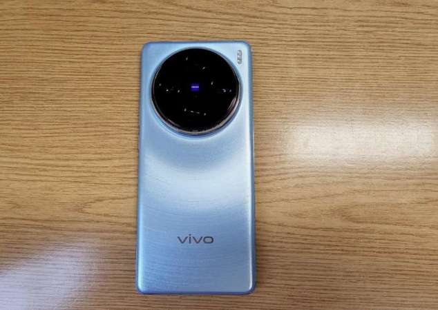 VIVO X100 PRO 16GB 512GB ROM記憶體 新閱讀說明 中國市場