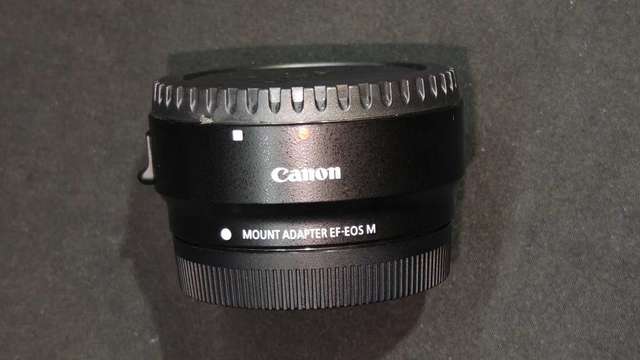 Canon EF-EOS M MOUNT ADAPTER EFM 自動對焦環