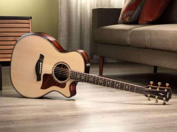 Taylor 814CE v-class Electric Acoustic Guitar