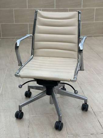 Executive chair ALUMINIA DELUXE including armrests Designer Chair