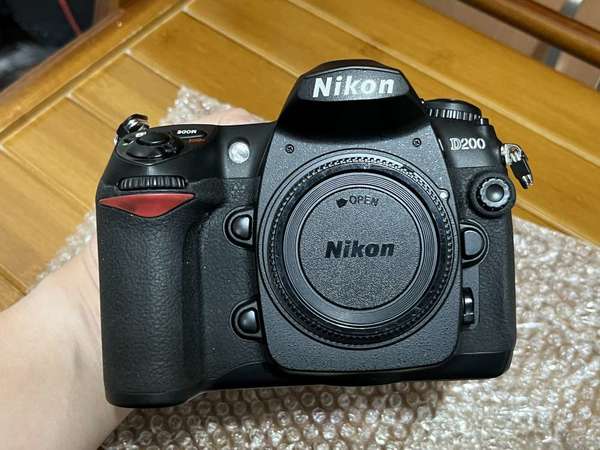 Nikon D200半幅CCD數碼單反+DX 16-85mm f/3.5-5.6G ED VR