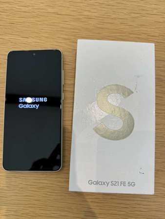 Samsung S21FE 5G 8+256GB 橄欖綠色行貨極新有單有保養