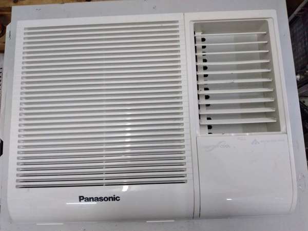 樂聲牌 1.5匹 窗口式 冷氣機 100% WORK   新淨 Panasonic新淨