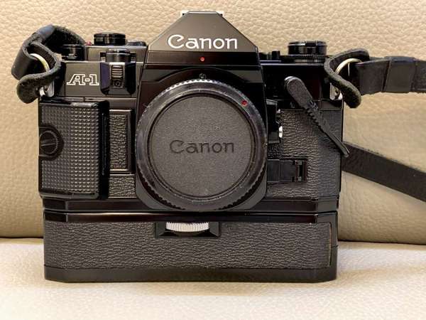 Canon A1 + motor drive + data back perfect condition