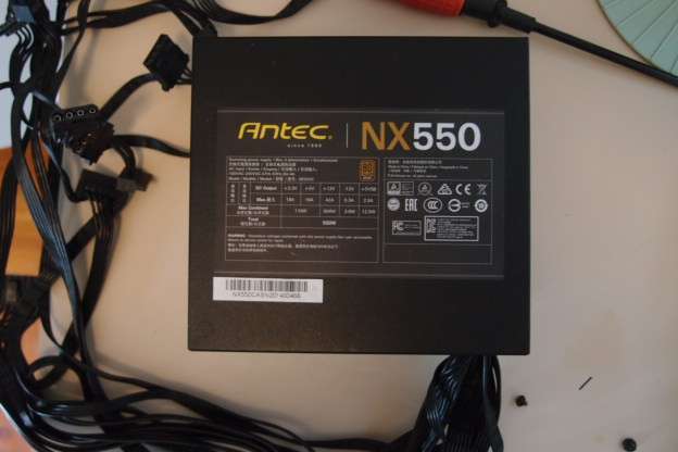 Antec NX550W 電源