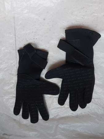 (全新)潛水手套 3mm (Brand new) Diving gloves
