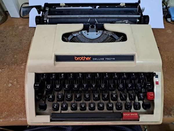 舊式打字機