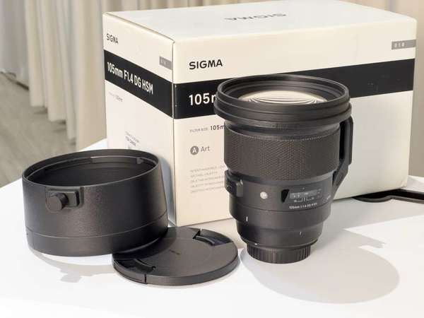 SIGMA Art 105mm F/1.4 DG HSM (for Canon EF)