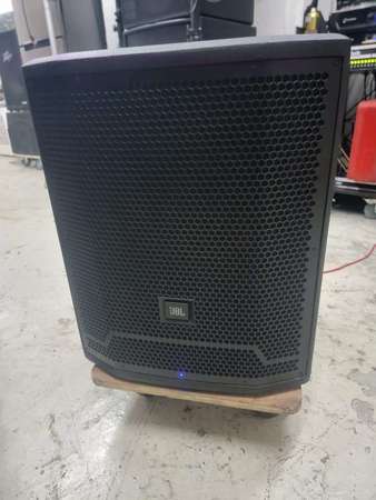JBL PRX715XLF subwoofer speaker