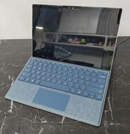 Surface 4 Pro, 連keyboard, 128GB SSD, 4GB Ram
