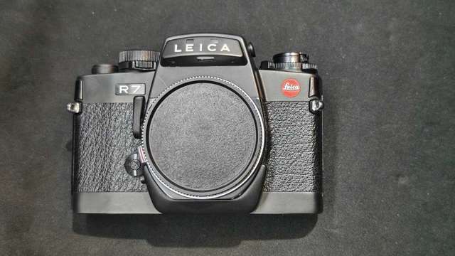 leica R7 Film Camera