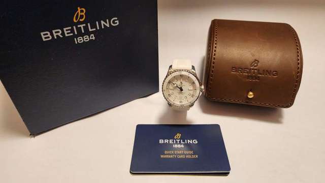 Breitling Superocean Automatic 36 (99% NEW)