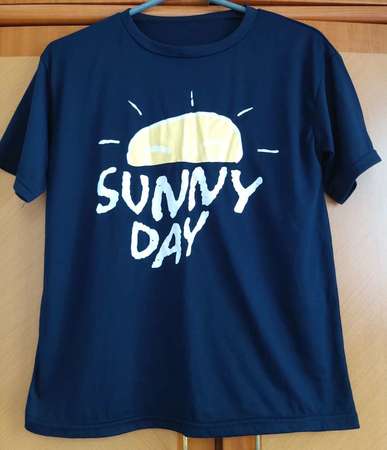 全新寶藍色SUNNY DAY圖案短袖T-Shirt 上衣 T恤 襯衫 襯衣 tee恤 短袖衫