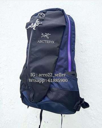 HKD$1000+ 不死鳥 Arc'teryx  香港門市行貨單 有保養 紫色 白色 冰藍色 深藍色 灰白色 白色 Arro 22 backpack