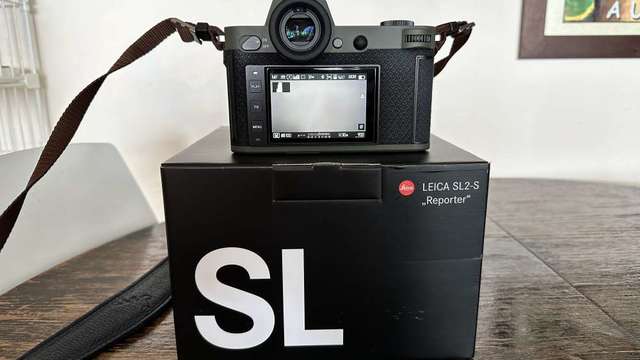 Leica SL2S reporter