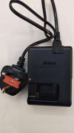 Nikon MH-25A Battery Charger for EN-EL15C Battery